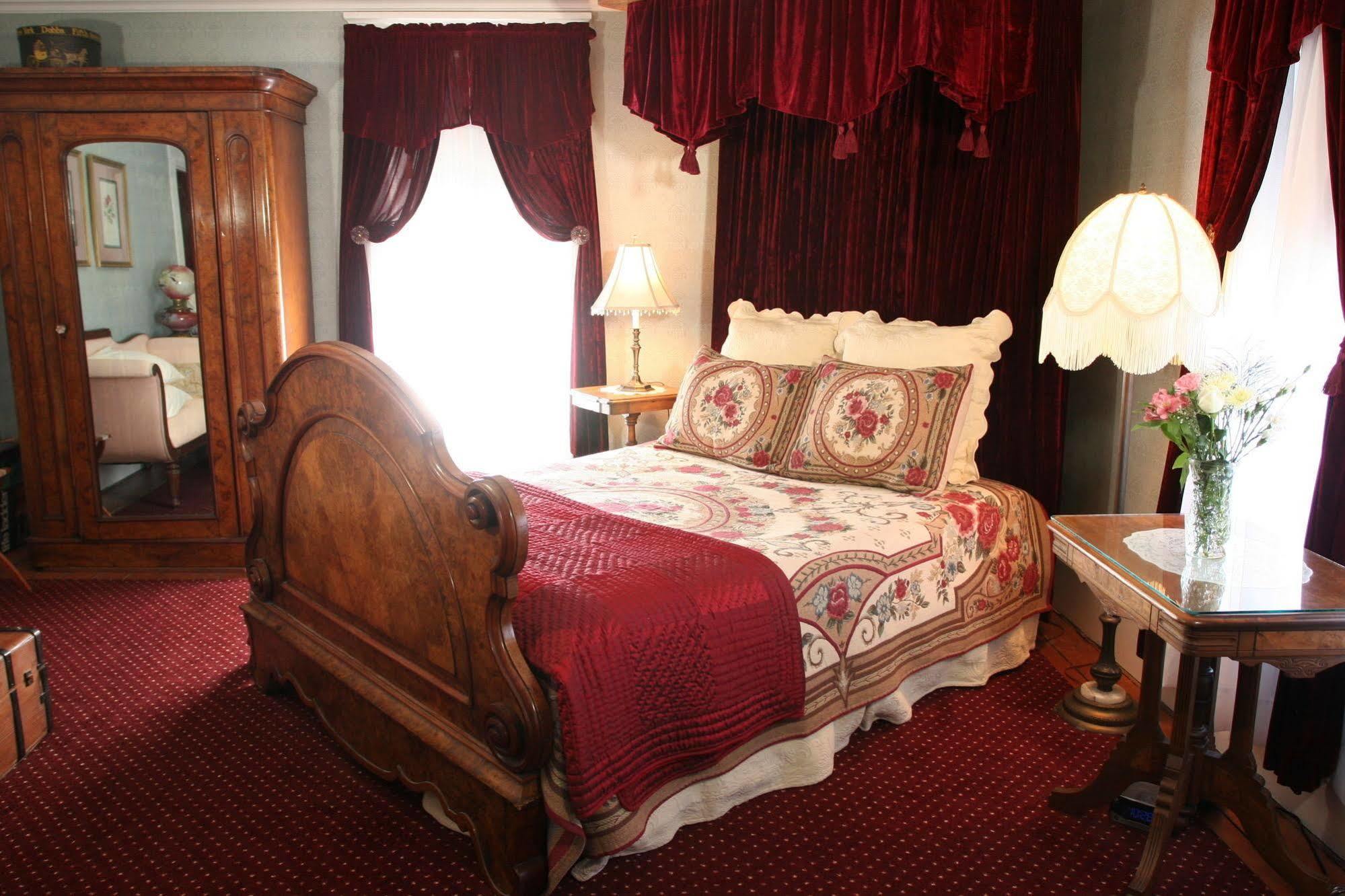 Isaiah Jones Homestead Bed And Breakfast Sandwich Eksteriør billede