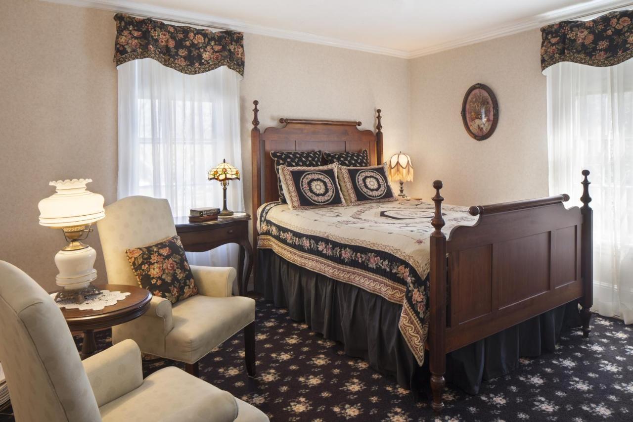 Isaiah Jones Homestead Bed And Breakfast Sandwich Eksteriør billede